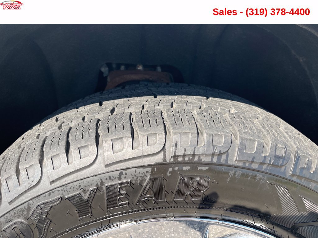 Used 2018 Chevrolet Silverado 1500 LTZ w/ Sport Package AWD/4WD image 13