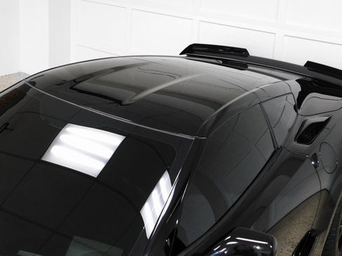 Used 2018 Chevrolet Corvette Z06 image 30