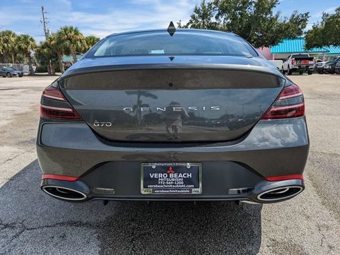 Used 2025 Genesis G70 2.5T RWD image 5