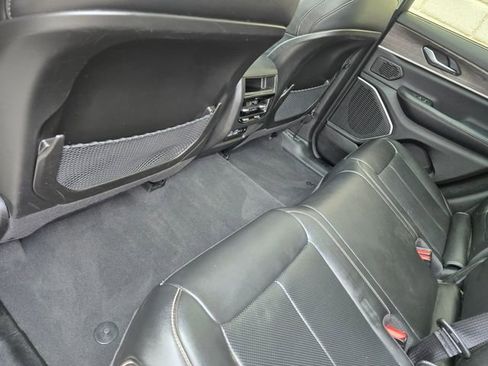 Used 2022 Jeep Grand Cherokee Limited 4xe w/ Luxury Tech Group II AWD/4WD image 28