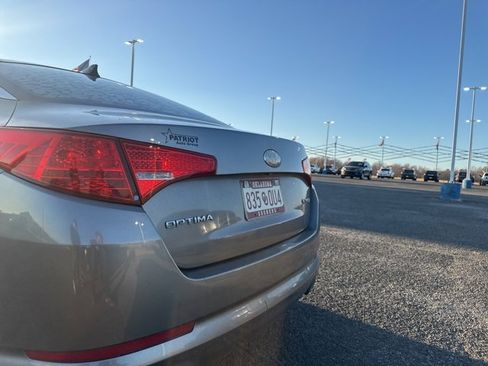 Used 2013 Kia Optima EX w/ Premium Pkg image 7