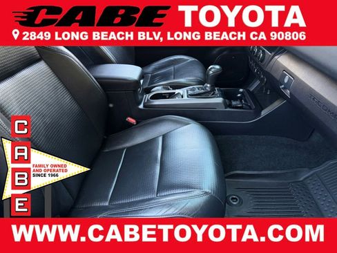 Used 2020 Toyota Tacoma TRD Sport w/ TRD Premium Sport Package image 24