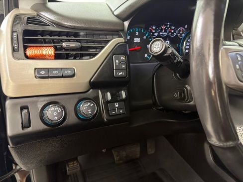 Used 2019 GMC Yukon Denali w/ Open Road Package AWD/4WD image 15