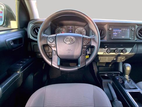Used 2019 Toyota Tacoma SR w/ SR Convenience Package RWD image 6