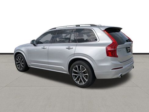 Used 2019 Volvo XC90 T5 Momentum w/ Protection Package Premier image 7