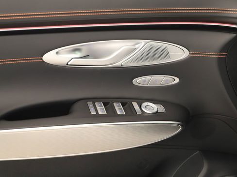 Used 2026 Genesis GV70 2.5T Sport Prestige image 23