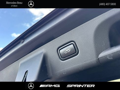Used 2024 Hyundai Palisade SEL FWD image 8