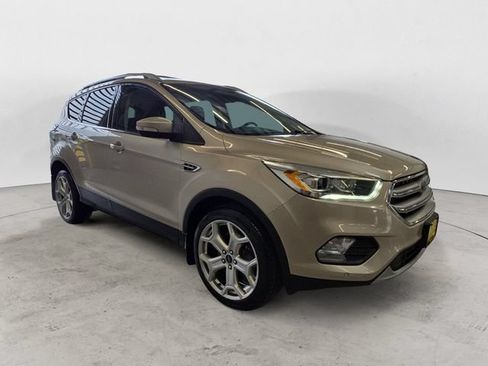 Used 2017 Ford Escape Titanium w/ Equipment Group 301A AWD/4WD image 3
