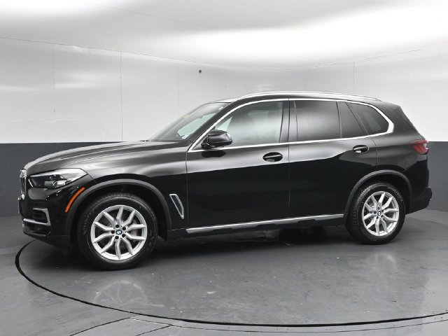 Used 2023 BMW X5 xDrive40i w/ Premium Package AWD/4WD image 4