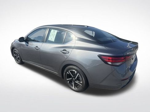 Used 2025 Nissan Sentra SV FWD image 7