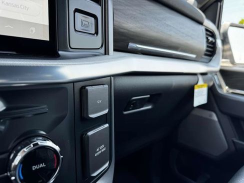 New 2025 Ford F150 Lariat w/ Equipment Group 501A Mid image 28