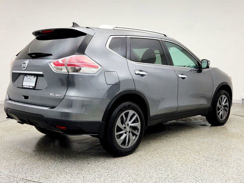 Used 2016 Nissan Rogue SL image 5