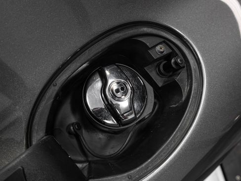 Used 2012 Bentley Mulsanne w/ Premiere Specification Pkg image 59