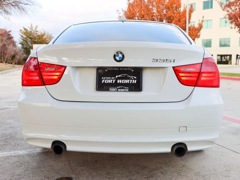 Used 2011 BMW 335i xDrive Sedan image 6