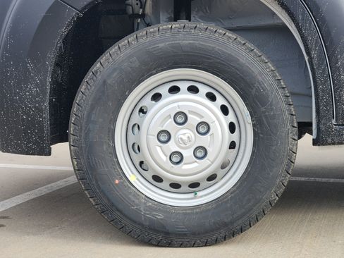 New 2026 RAM ProMaster 2500 w/ Convenience Group image 9