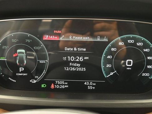 Used 2023 Audi e-tron GT Premium Plus image 19