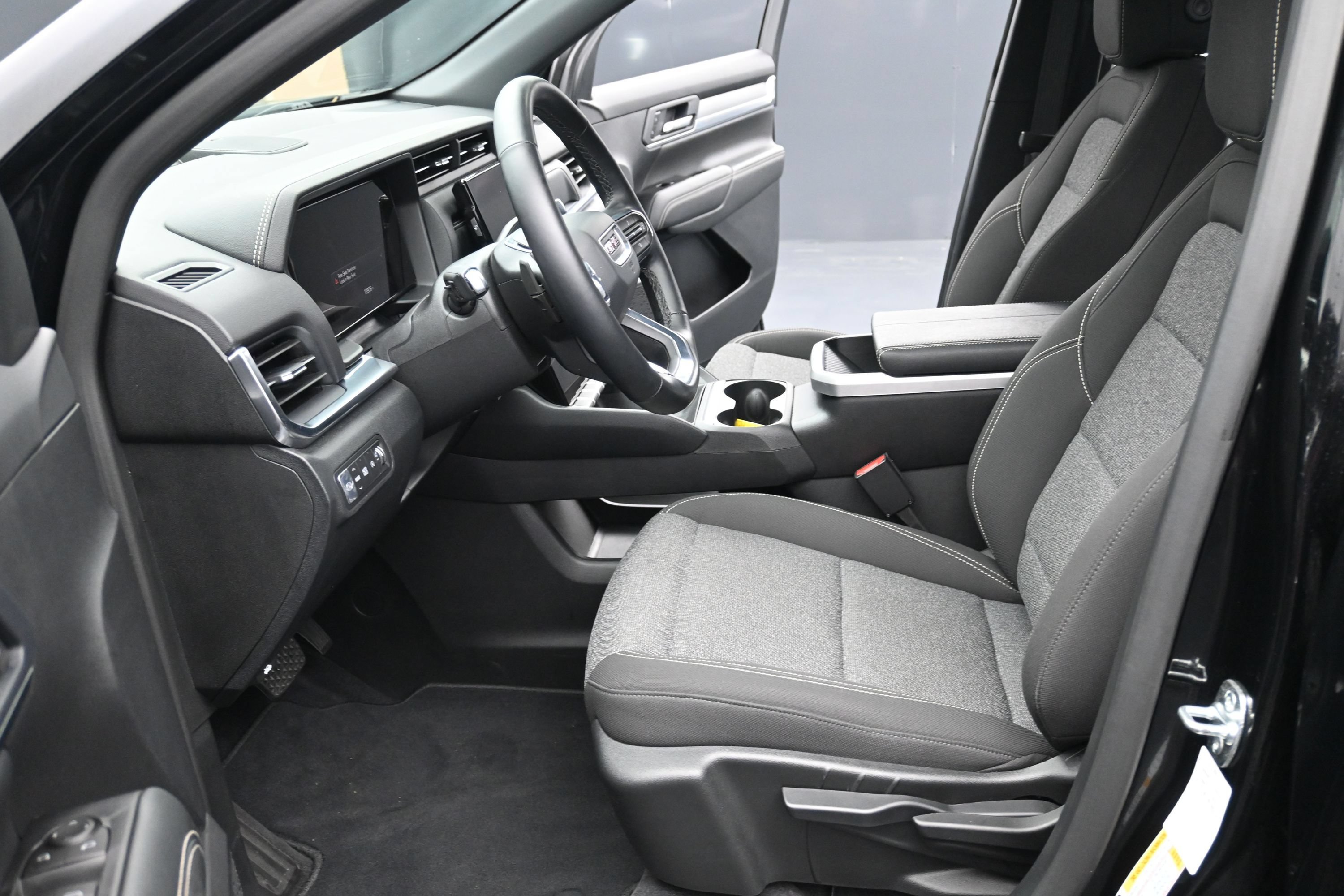 Used 2026 GMC Terrain Elevation FWD image 23