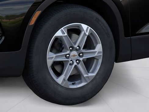 New 2026 Chevrolet Blazer LT w/ LPO, Floor Liner Package AWD/4WD image 9