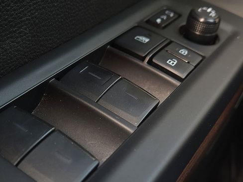 Used 2022 Toyota Tundra 1794 Edition image 17