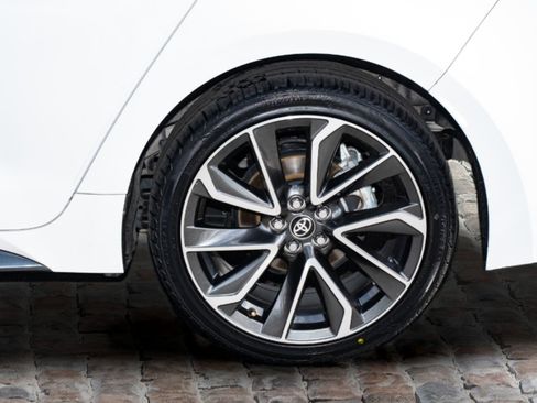 Used 2022 Toyota Corolla SE image 35