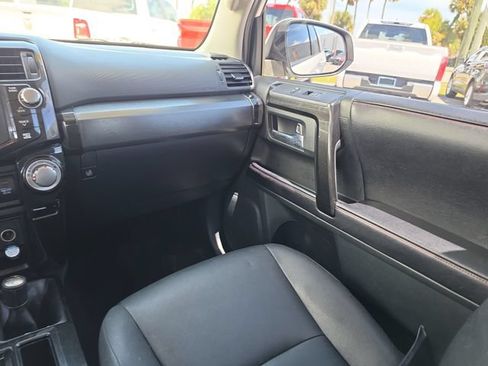 Used 2016 Toyota 4Runner Trail Premium AWD/4WD image 9