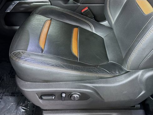 Certified 2021 GMC Sierra 1500 AT4 w/ AT4 Premium Package image 21