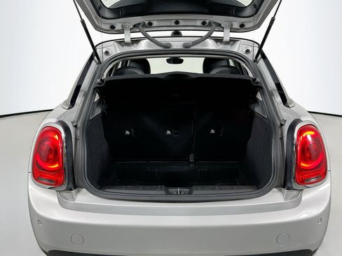 Used 2019 MINI Cooper 4-Door Hardtop image 34