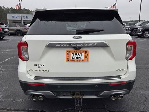 Used 2021 Ford Explorer Platinum w/ Equipment Group 601A image 9