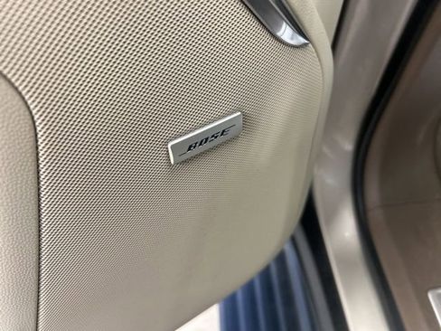 Used 2022 GMC Yukon XL Denali image 13