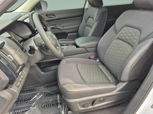 New 2026 Nissan Pathfinder SV w/ Cargo Package FWD image 21