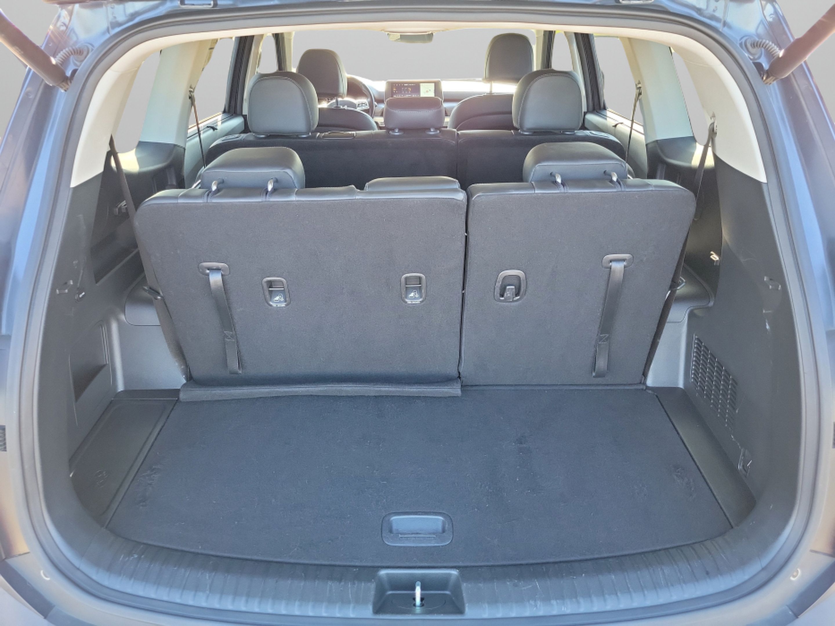 Used 2022 Kia Telluride EX FWD image 7