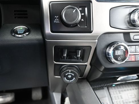 Used 2022 Ford F350 Platinum image 30