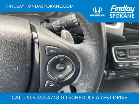 Used 2017 Honda Pilot Touring image 19