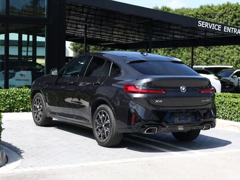 Used 2025 BMW X4 xDrive30i w/ Premium Package AWD/4WD image 5