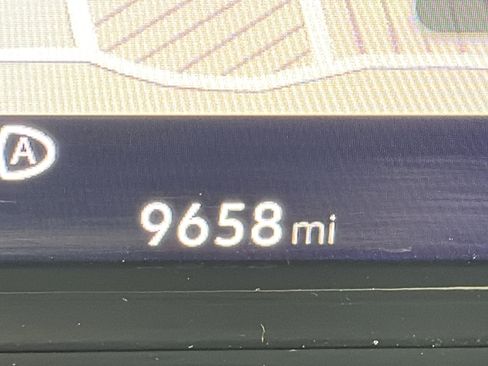 Used 2025 Volkswagen Atlas Cross Sport SEL Premium R-Line image 5