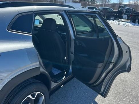 New 2026 Chevrolet Trax LT w/ Sunroof Package image 36