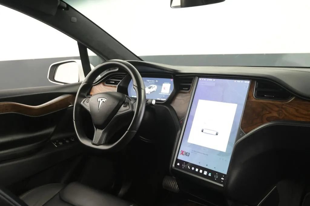 Used 2020 Tesla Model X Long Range AWD/4WD image 44