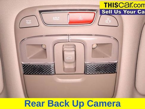 Used 2023 Kia Telluride EX w/ EX Captain's Chair Package image 23