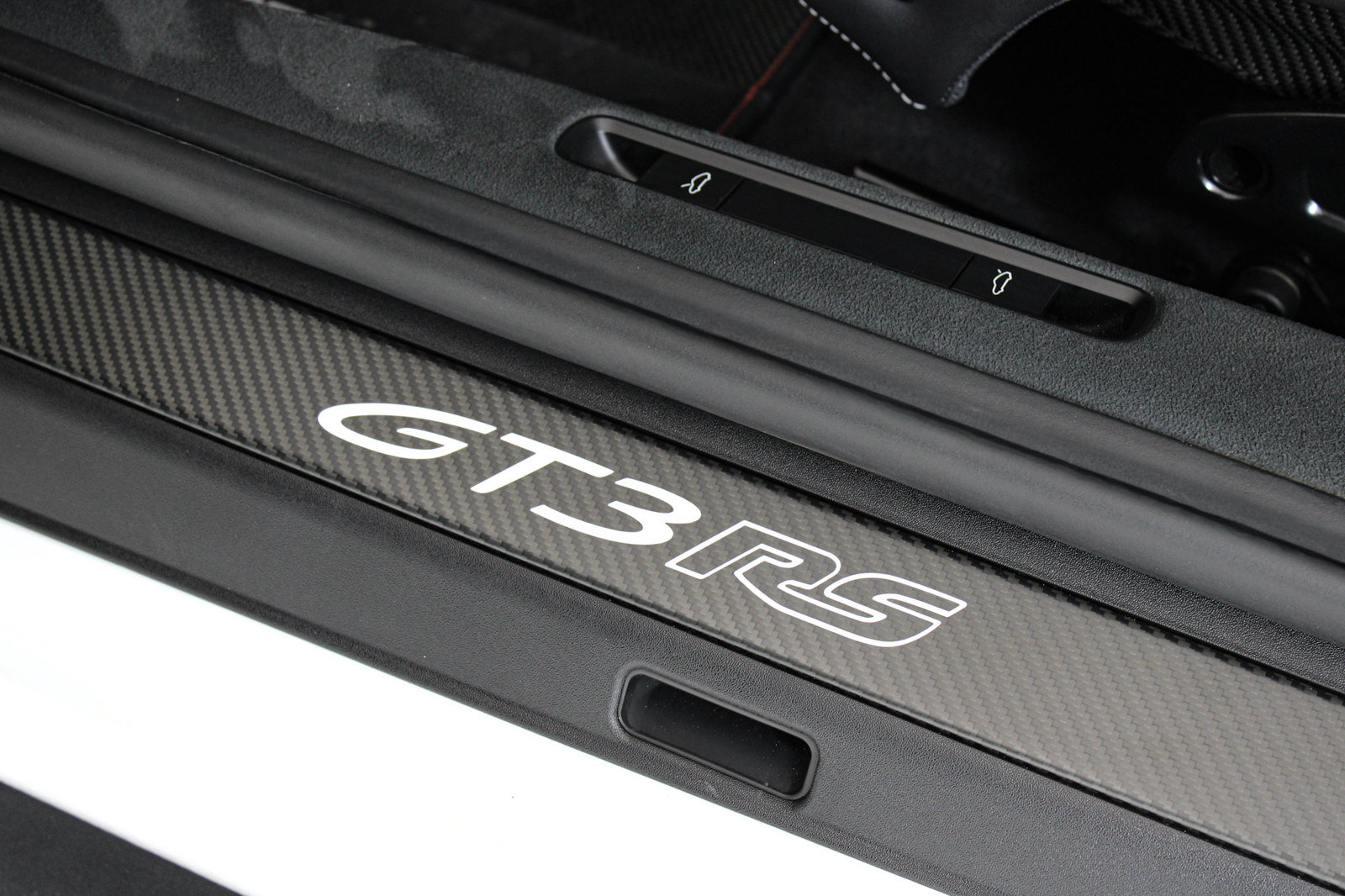 Used 2024 Porsche 911 GT3 RS RWD image 38