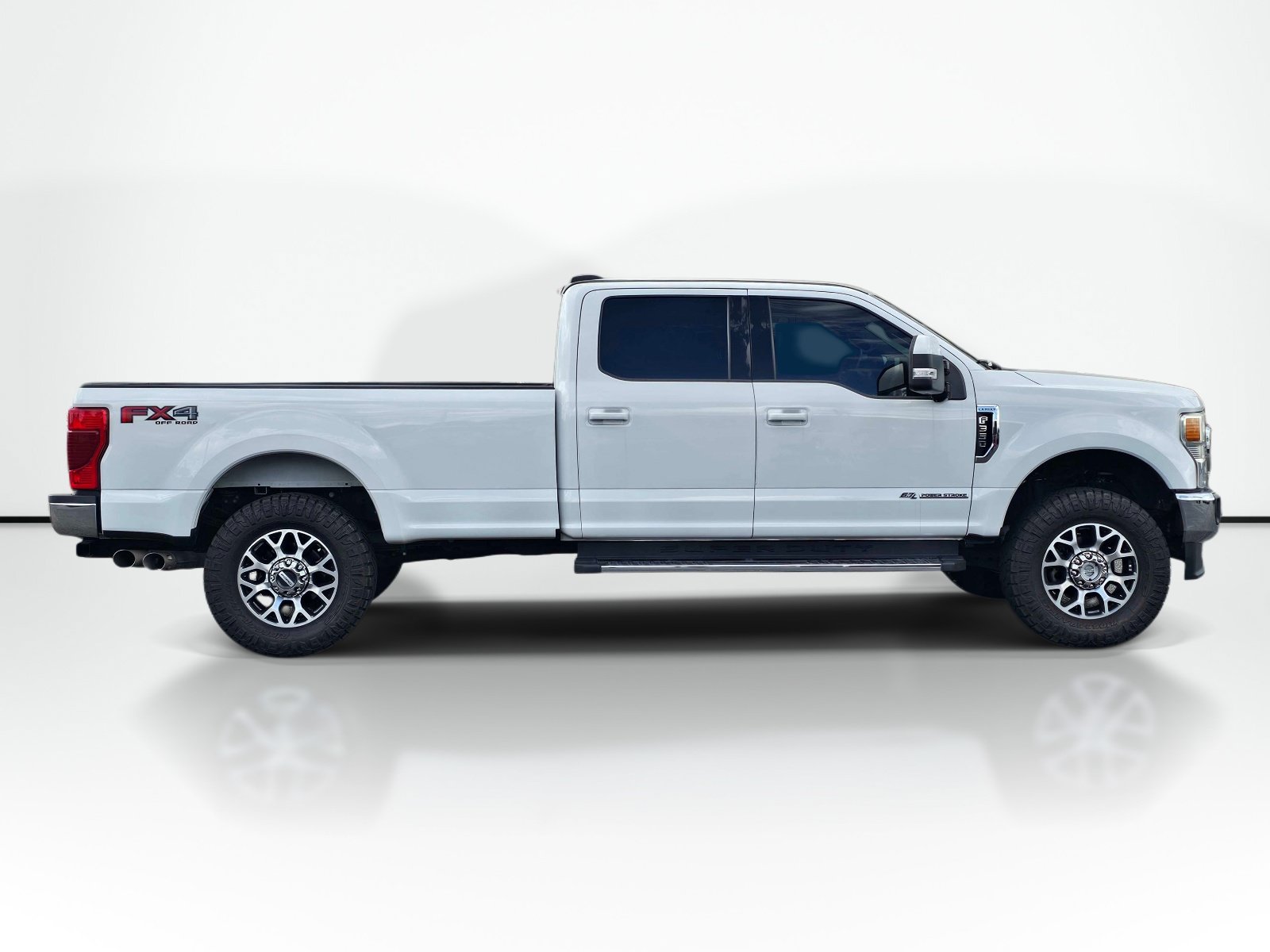 Used 2022 Ford F350 Lariat w/ Lariat Value Package AWD/4WD image 11