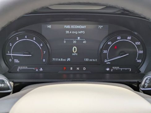 Certified 2022 Lincoln Corsair FWD w/ Equipment Group 101A image 27