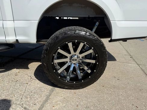 Used 2018 Ford F150 XLT image 22