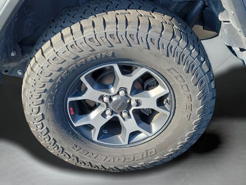 Used 2019 Jeep Wrangler Unlimited Rubicon AWD/4WD image 33
