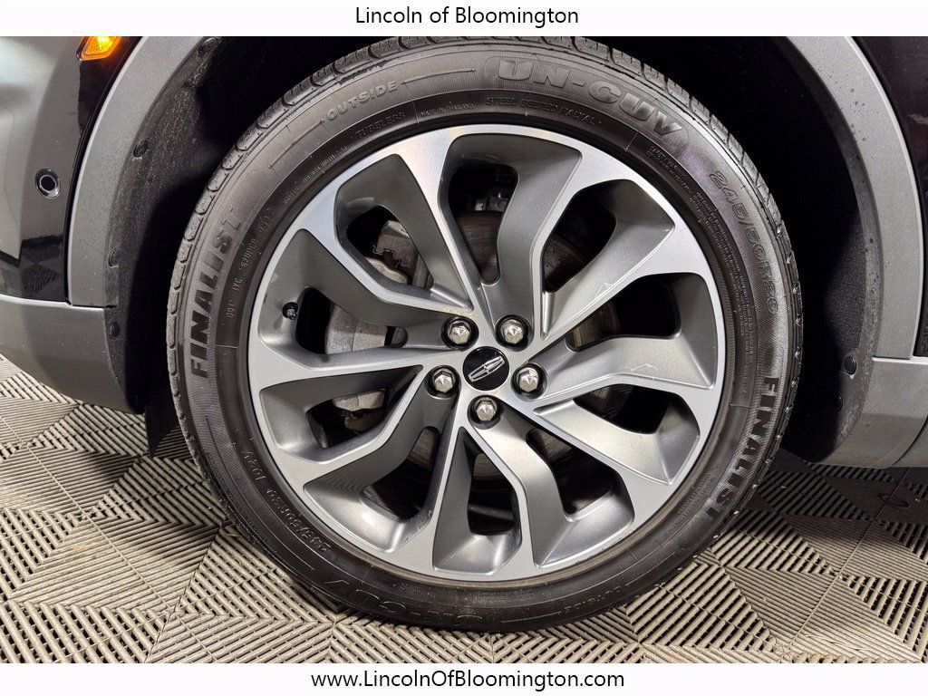 Used 2023 Lincoln Nautilus Reserve w/ Equipment Group 201A AWD/4WD image 27