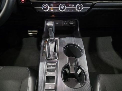 Used 2023 Honda Civic Sport image 19