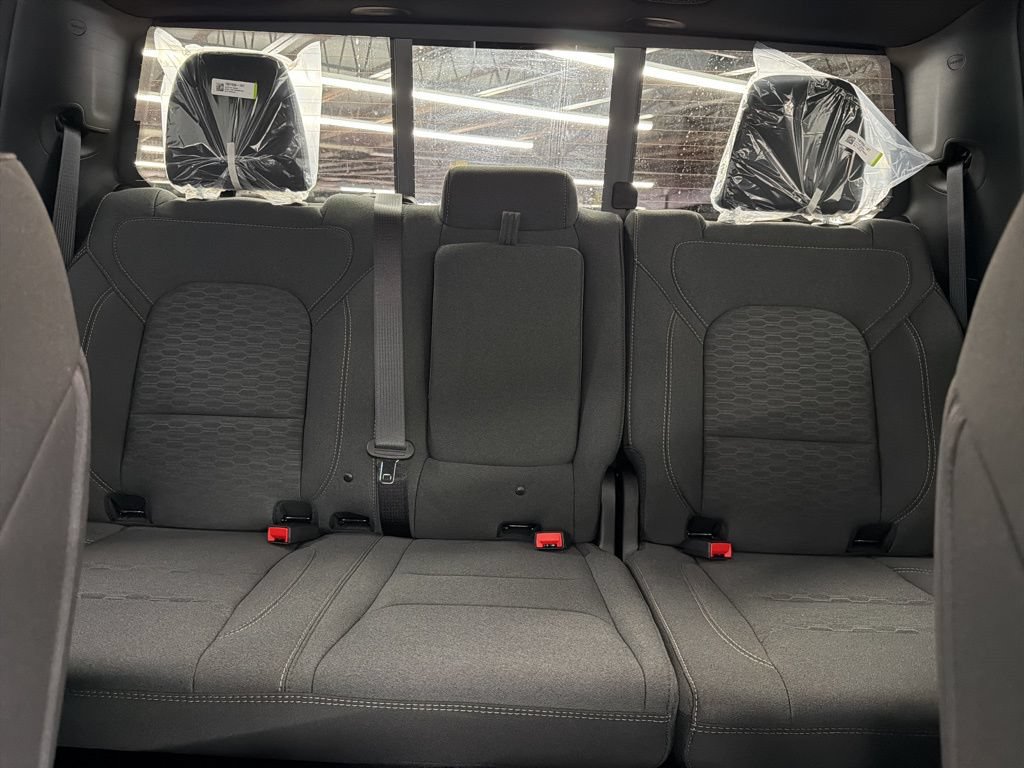 New 2026 RAM 1500 Big Horn AWD/4WD image 18