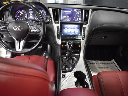 Used 2018 INFINITI Q60 3.0t Sport w/ Sensory Package 3.0T Sport image 19