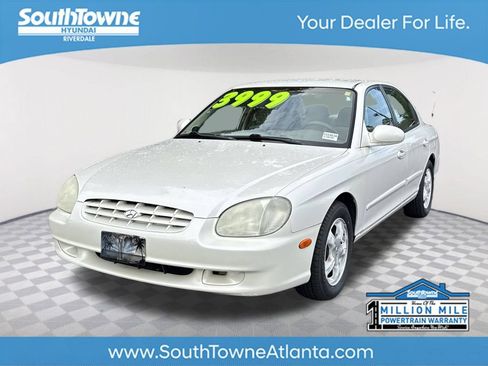 Used 2001 Hyundai Sonata FWD image 1