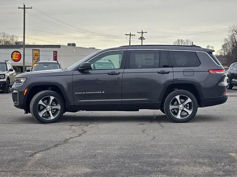 New 2026 Jeep Grand Cherokee L Limited AWD/4WD image 4