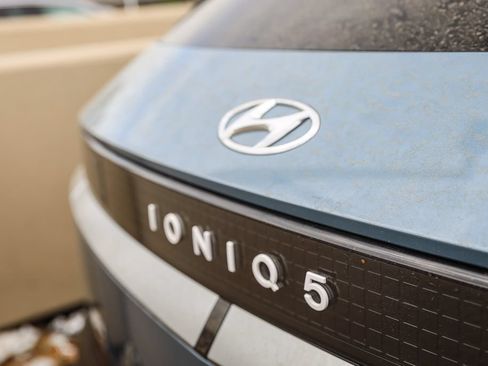 Used 2024 Hyundai Ioniq 5 SEL RWD image 9